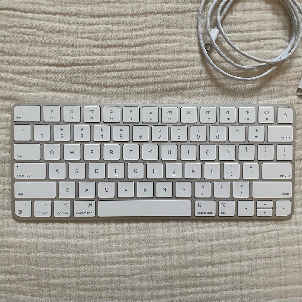 Apple Magic Keyboard